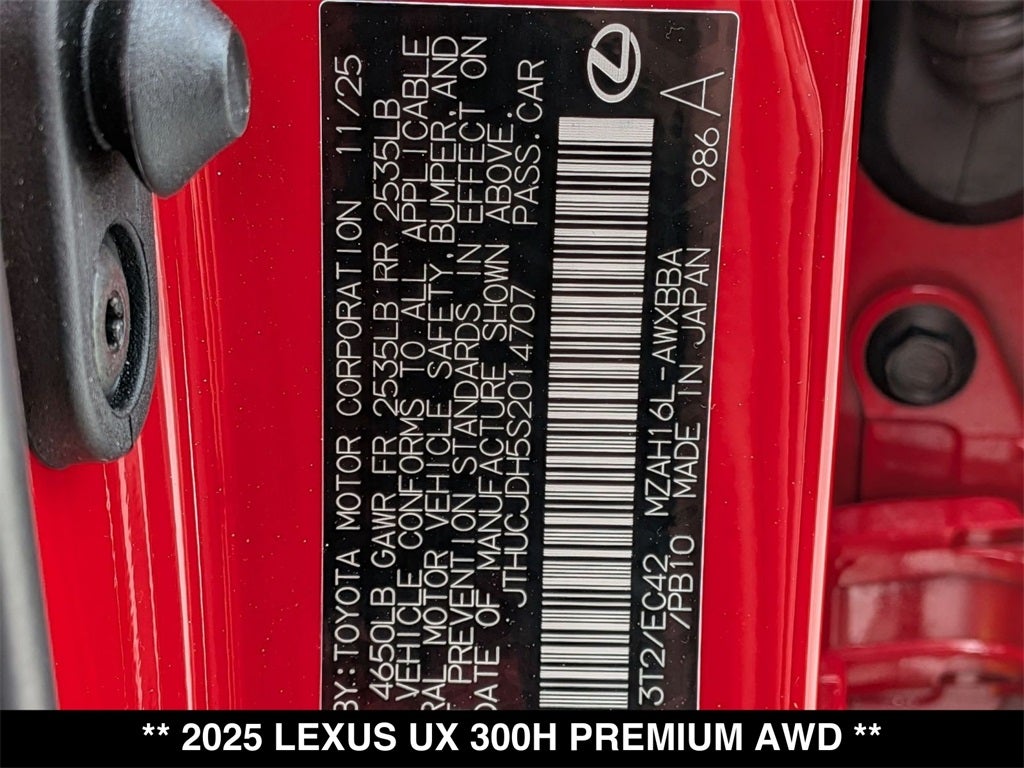 2025 Lexus UX PREMIUM AWD