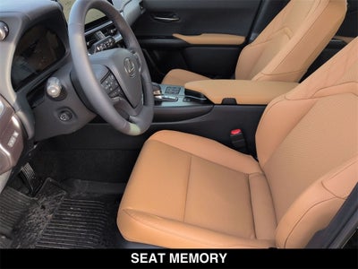 2025 Lexus UX PREMIUM AWD
