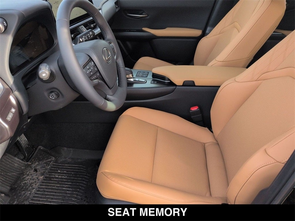 2025 Lexus UX PREMIUM AWD