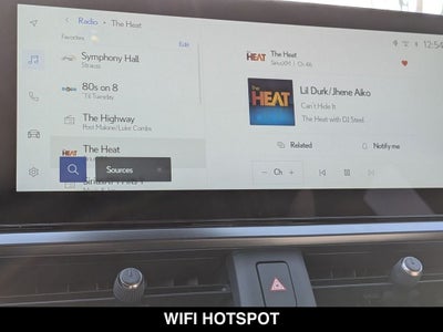 2026 Lexus UX PREMIUM AWD