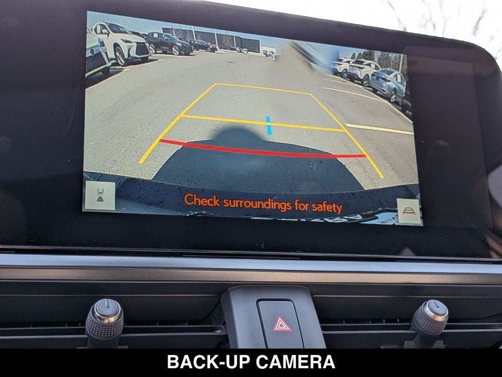 2026 Lexus UX PREMIUM AWD