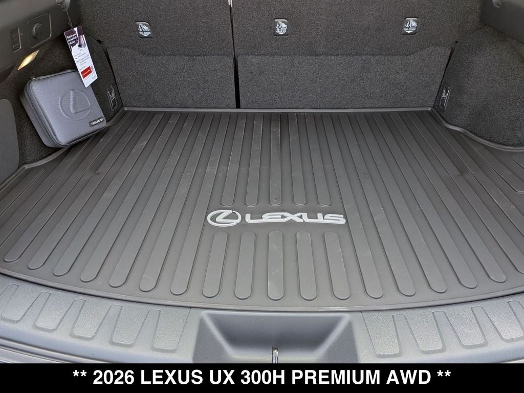 2026 Lexus UX PREMIUM AWD
