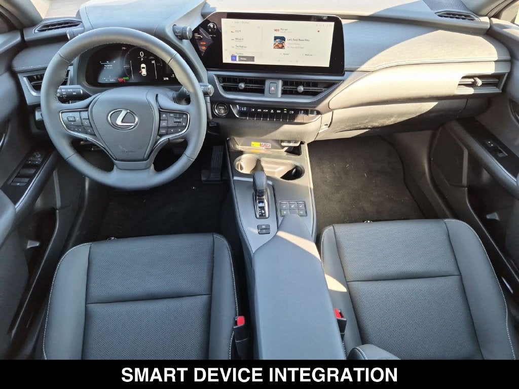 2026 Lexus UX PREMIUM AWD