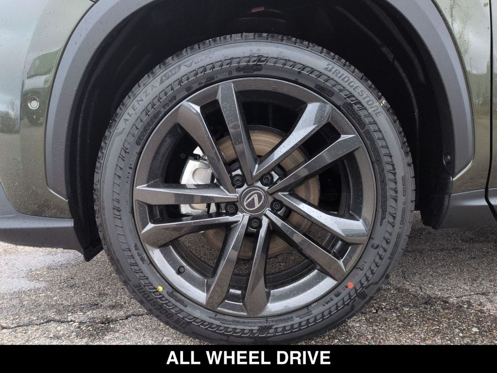 2026 Lexus NX 450h+ Luxury