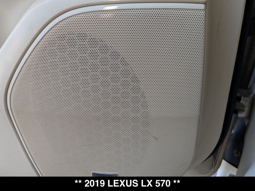 2019 Lexus LX 570