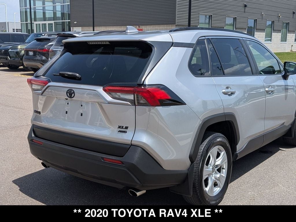 2020 Toyota RAV4 XLE