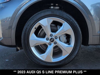 2023 Audi Q5 45 S line Premium quattro