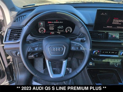 2023 Audi Q5 45 S line Premium quattro