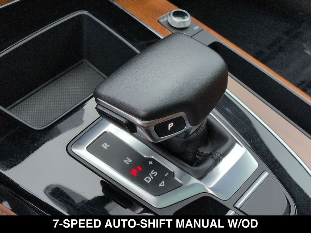 2022 Audi Q5 45 S line Premium quattro