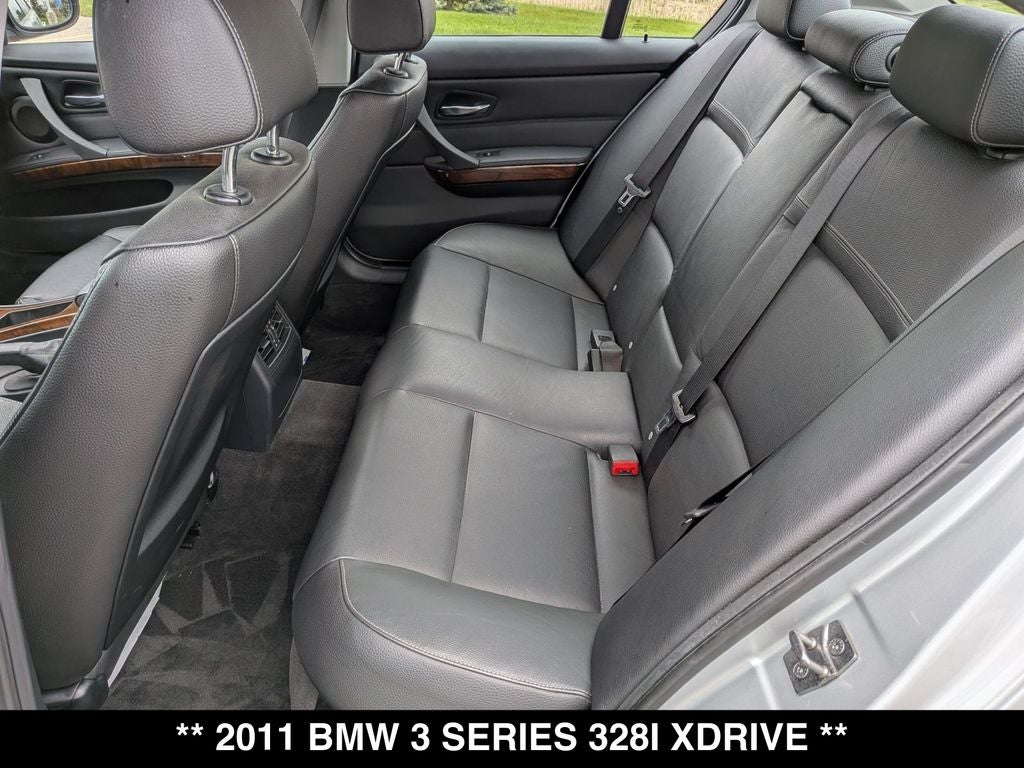 2011 BMW 3 Series 328i xDrive