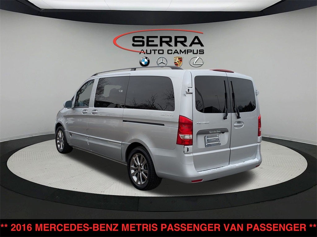 2016 Mercedes-Benz Metris Passenger Base