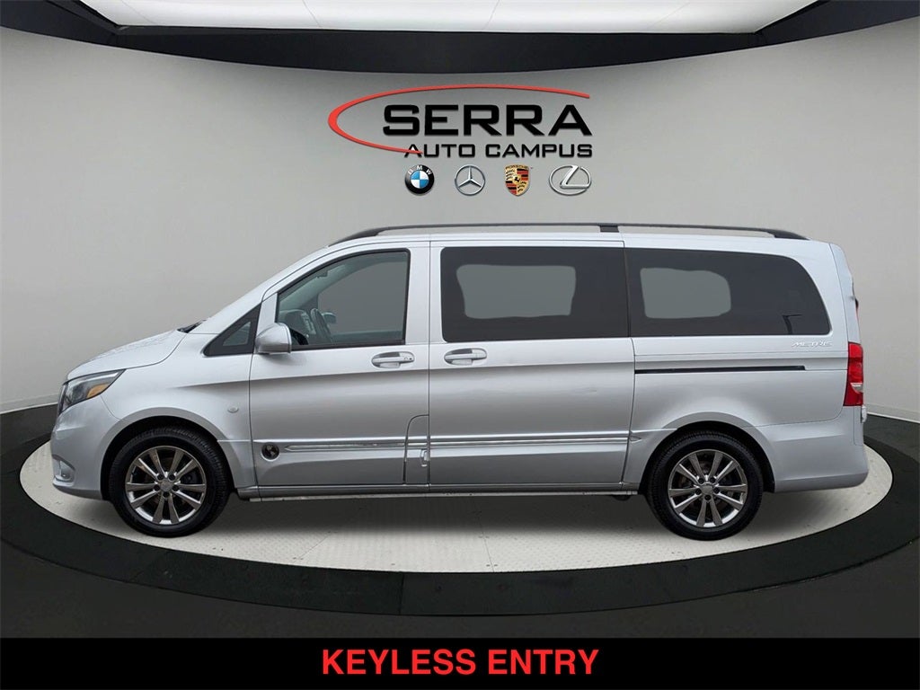 2016 Mercedes-Benz Metris Passenger Base