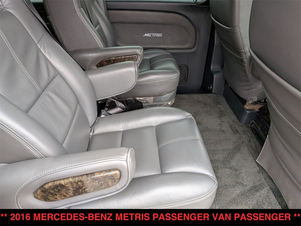 2016 Mercedes-Benz Metris Passenger Base