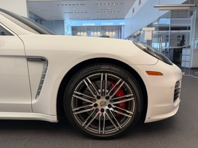 2014 Porsche Panamera Turbo