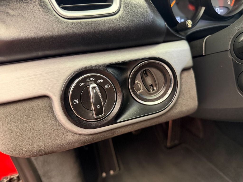2016 Porsche Cayman GT4