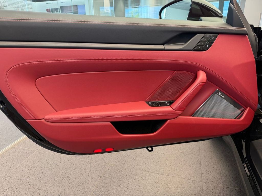 2025 Porsche 911 Targa 4 GTS