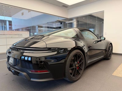 2025 Porsche 911 Targa 4 GTS