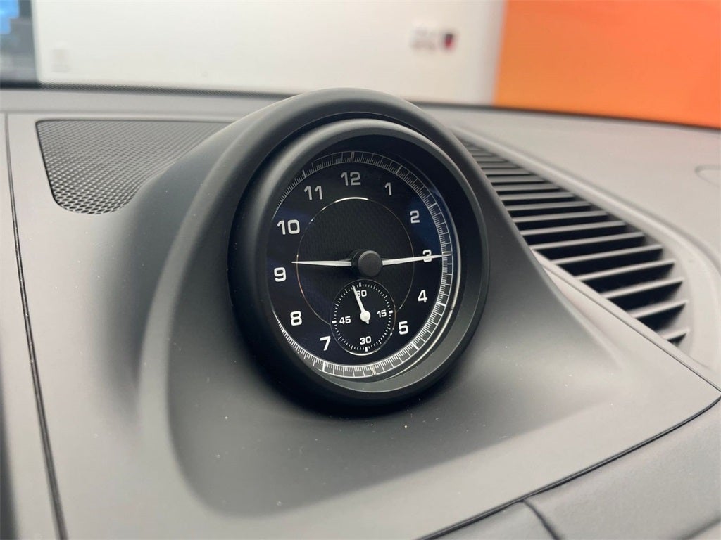 2025 Porsche Macan AWD