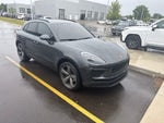 2022 Porsche Macan AWD