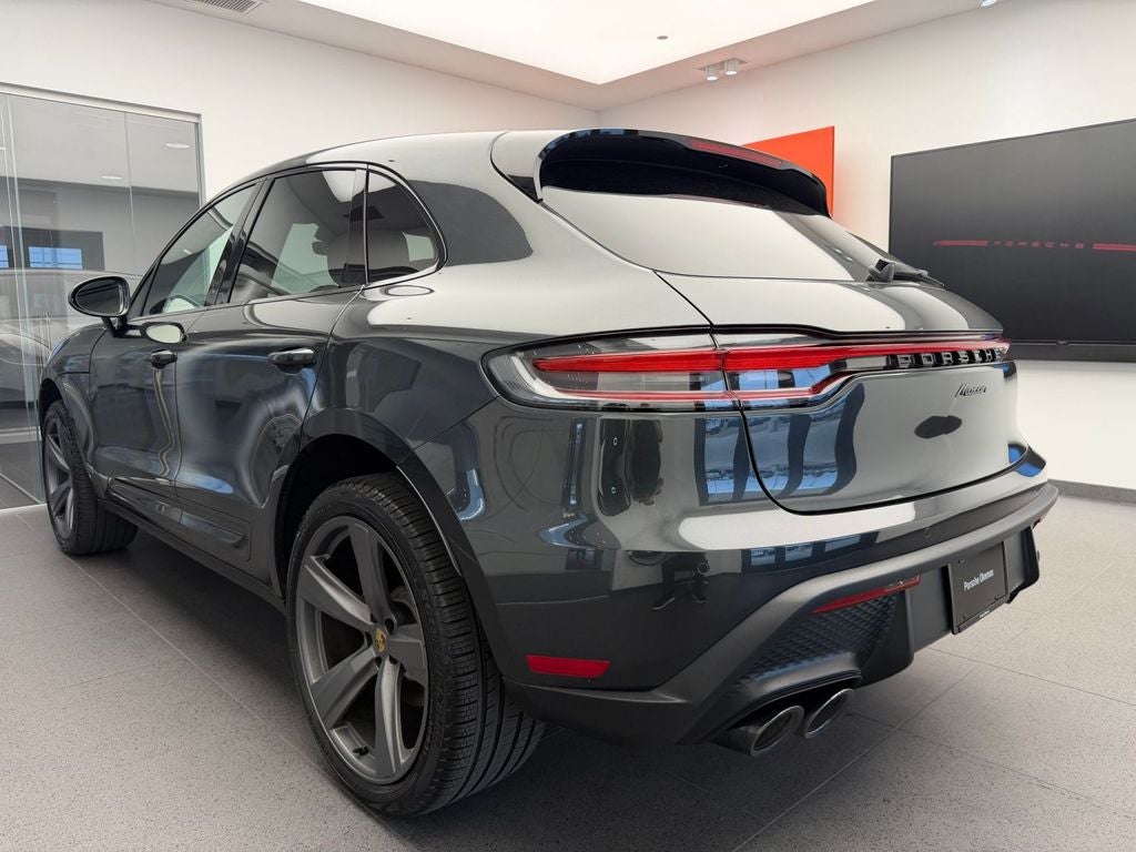 2026 Porsche Macan AWD