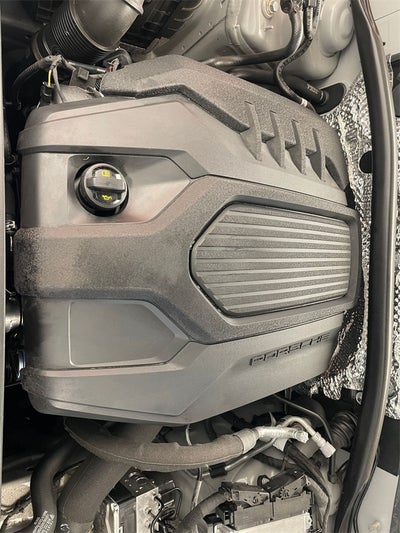 2025 Porsche Macan AWD