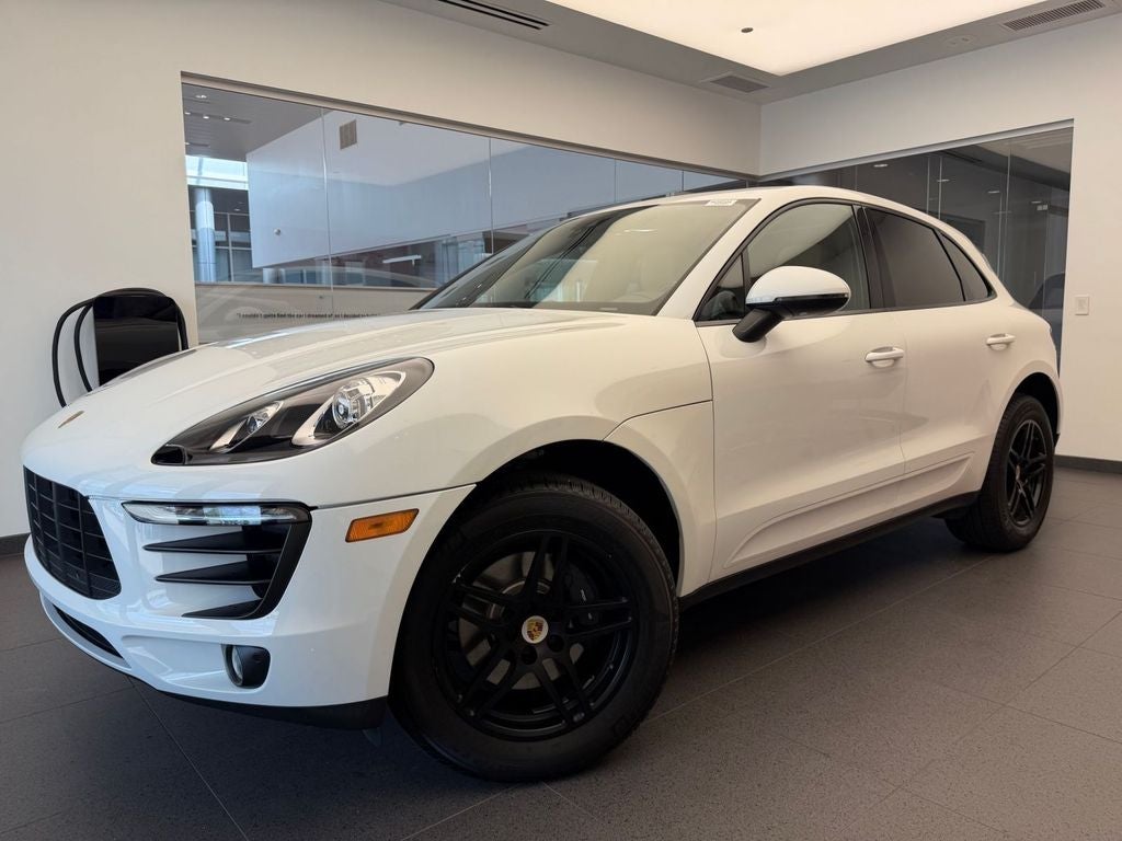 2018 Porsche Macan AWD