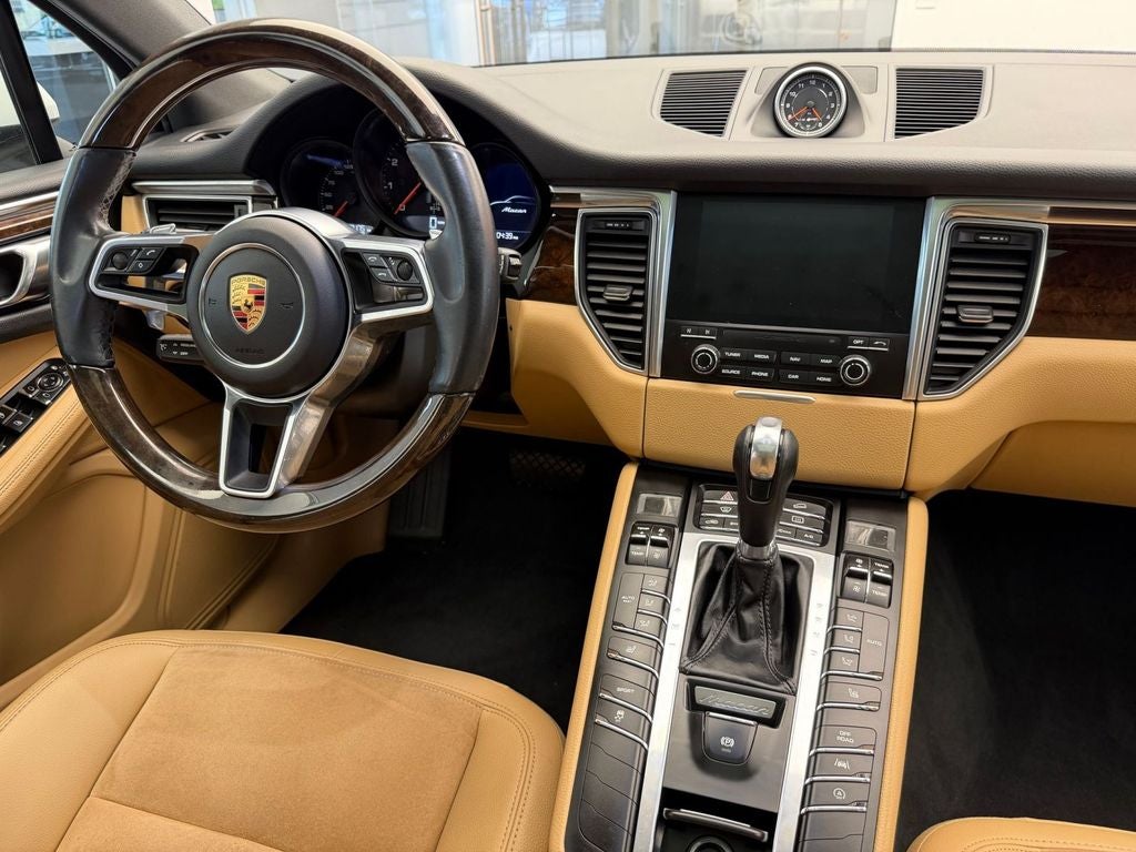 2018 Porsche Macan AWD