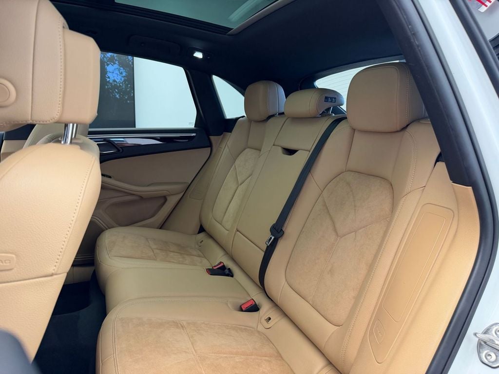 2018 Porsche Macan AWD