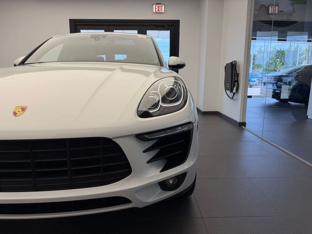 2018 Porsche Macan AWD