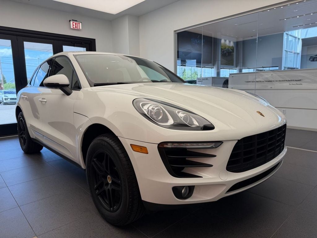 2018 Porsche Macan AWD
