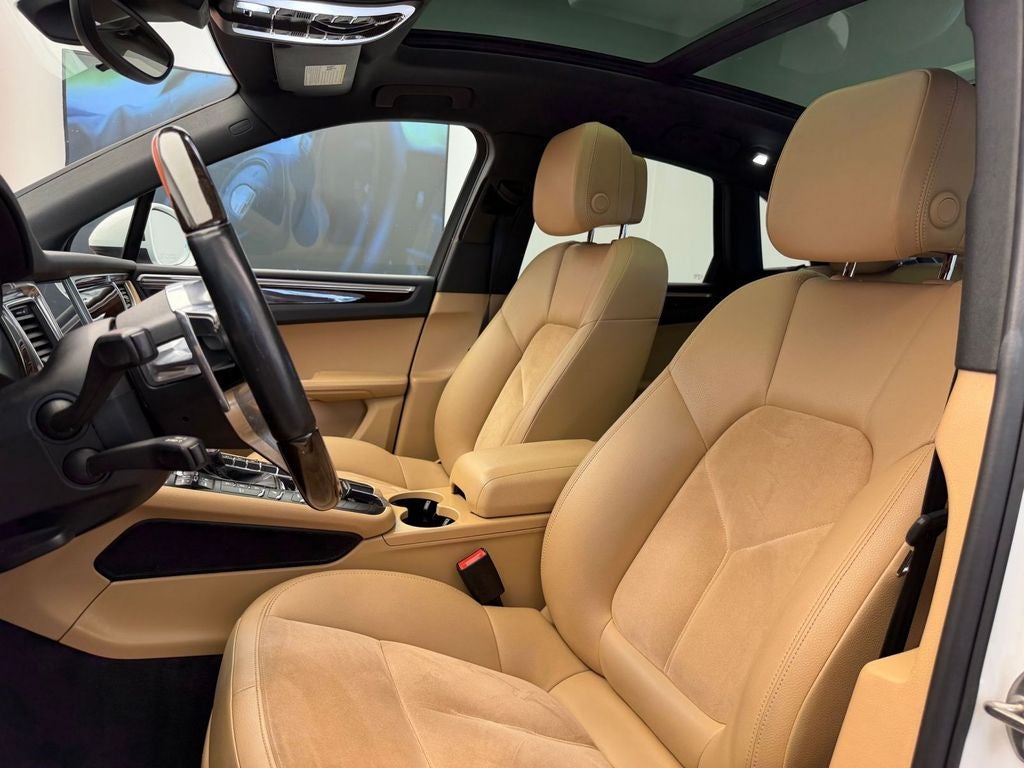 2018 Porsche Macan AWD