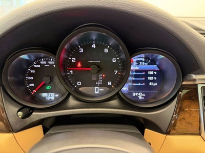 2018 Porsche Macan AWD