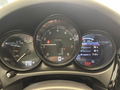 2025 Porsche Macan AWD