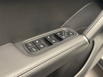 2022 Porsche Cayenne Platinum Edition