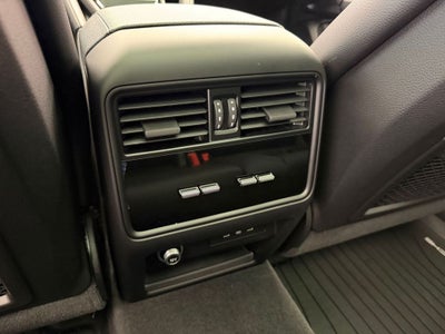 2024 Porsche Cayenne AWD