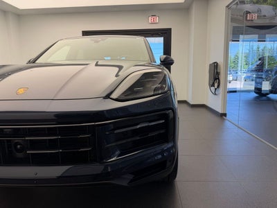 2024 Porsche Cayenne AWD