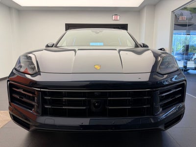 2024 Porsche Cayenne AWD