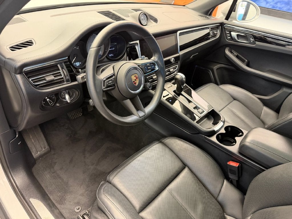 2023 Porsche Macan S