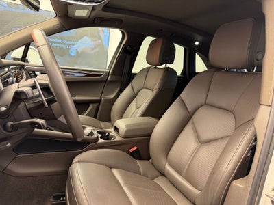 2022 Porsche Macan S