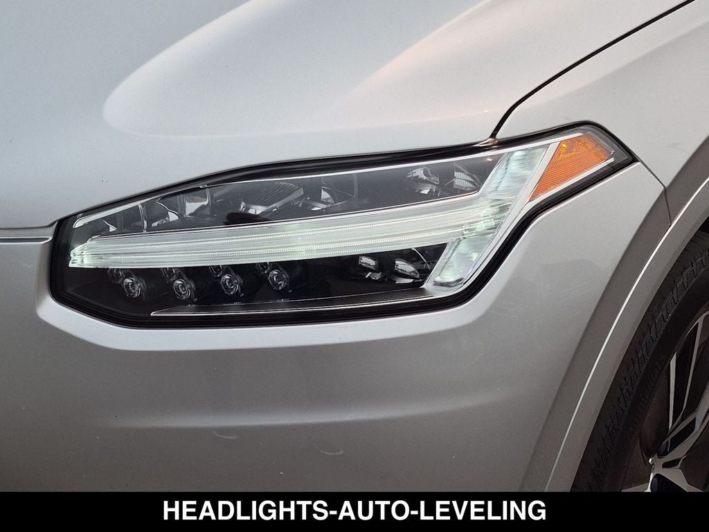 2020 Volvo XC90 T5 Momentum