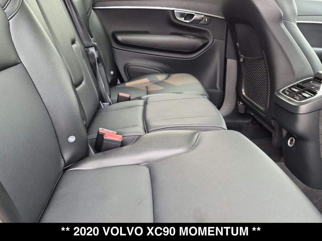 2020 Volvo XC90 T5 Momentum
