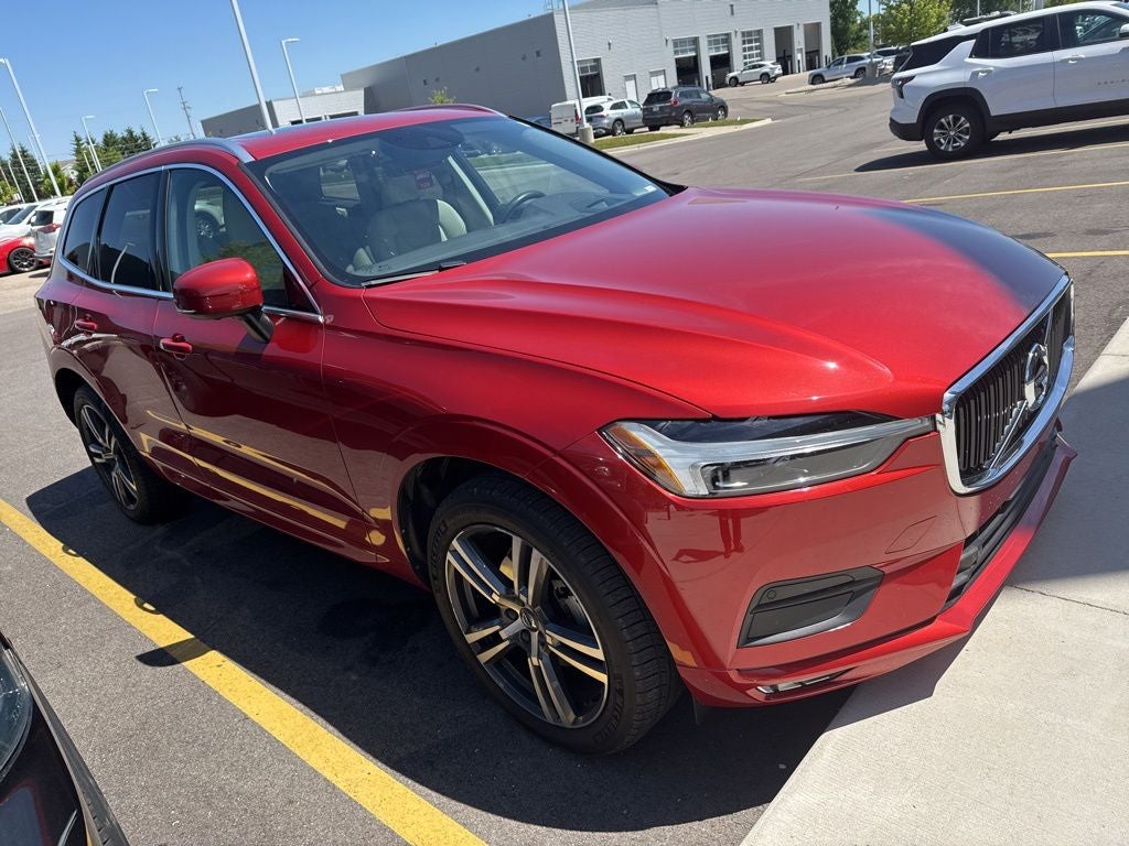 2021 Volvo XC60 T5 Momentum