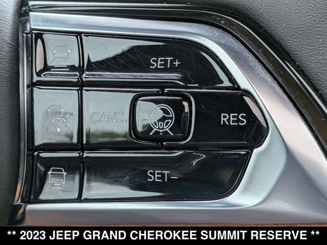 2023 Jeep Grand Cherokee Summit Reserve
