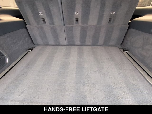 2023 Jeep Grand Wagoneer L Series II