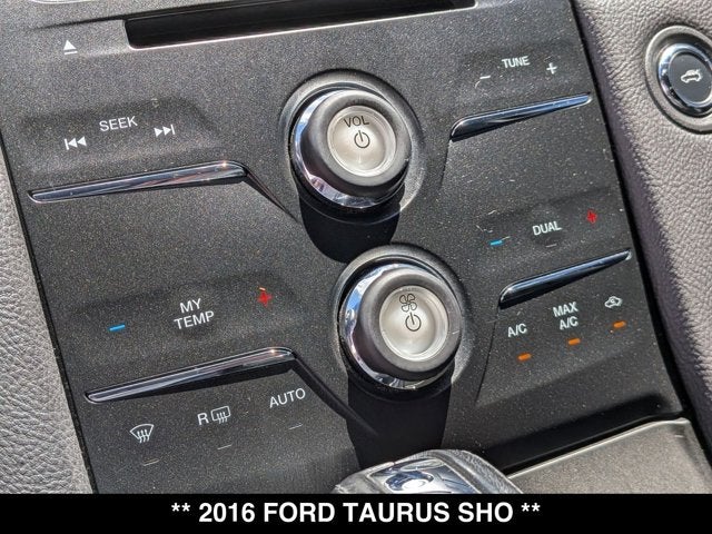 2016 Ford Taurus SHO