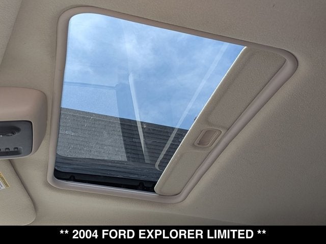 2004 Ford Explorer Limited