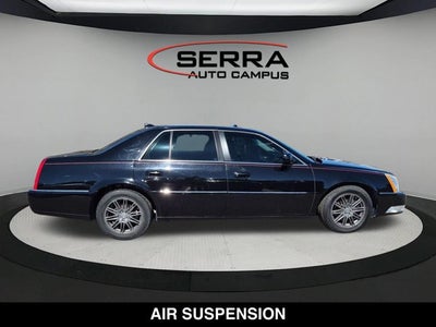 2011 Cadillac DTS Luxury Collection