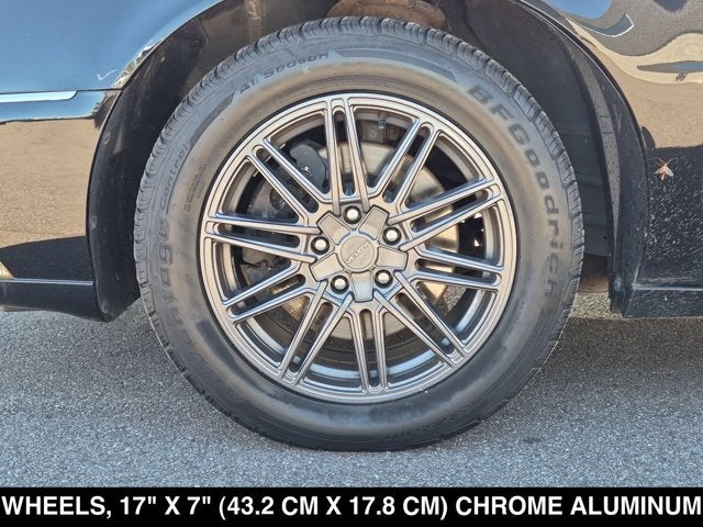 2011 Cadillac DTS Luxury Collection