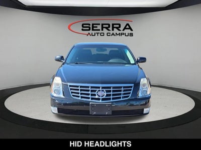 2011 Cadillac DTS Luxury Collection