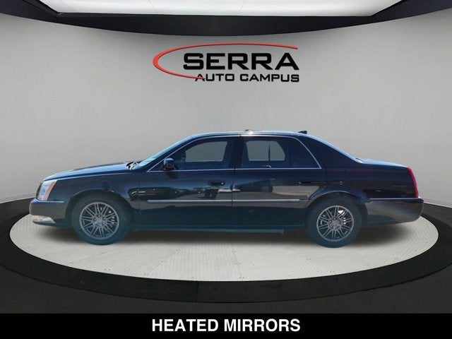 2011 Cadillac DTS Luxury Collection